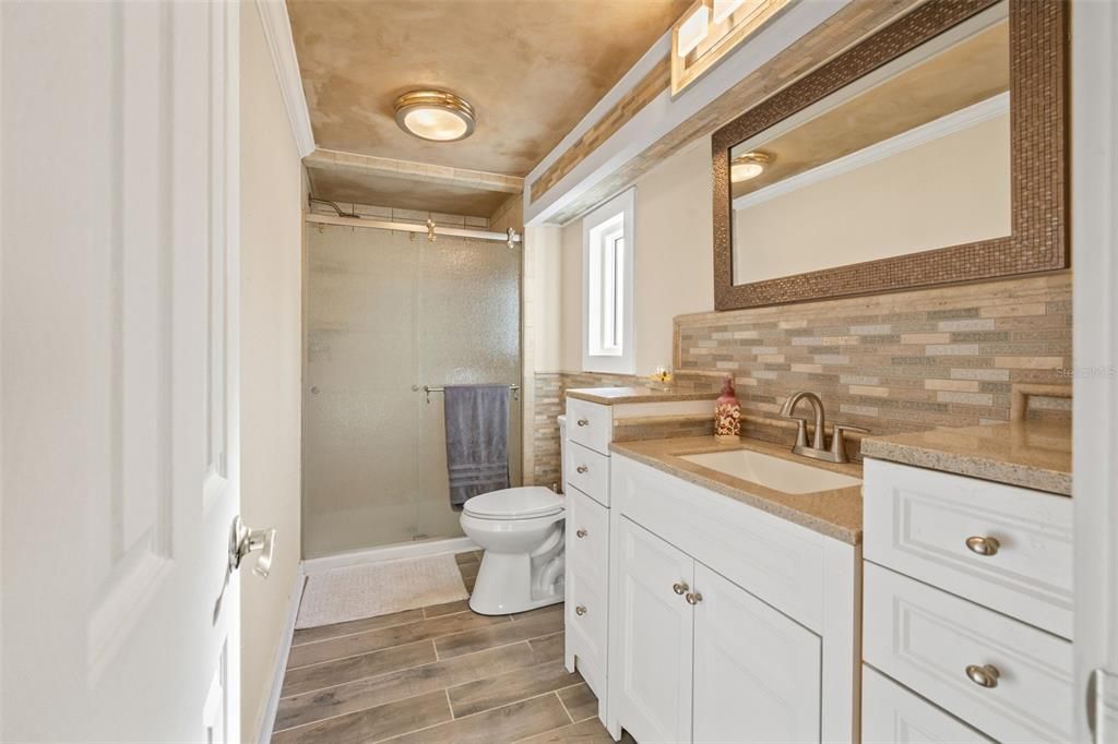 For Sale: $600,000 (2 beds, 2 baths, 1152 Square Feet)