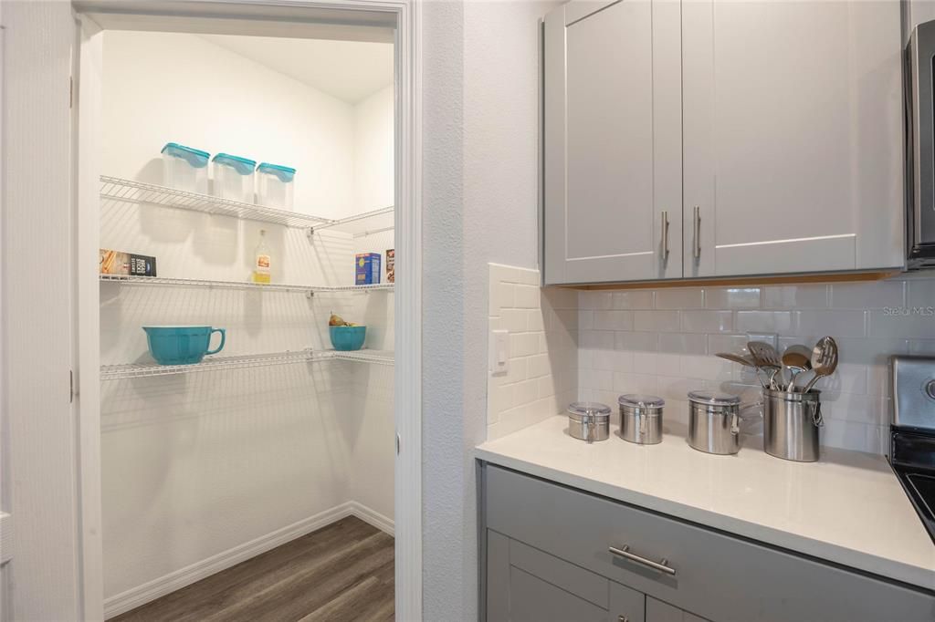 For Sale: $448,990 (4 beds, 2 baths, 1828 Square Feet)