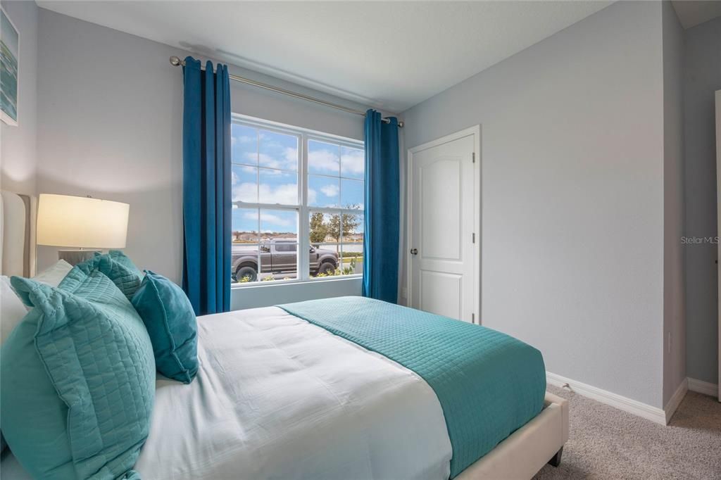 For Sale: $448,990 (4 beds, 2 baths, 1828 Square Feet)