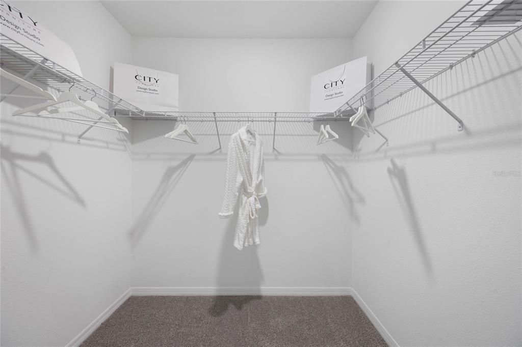 For Sale: $448,990 (4 beds, 2 baths, 1828 Square Feet)