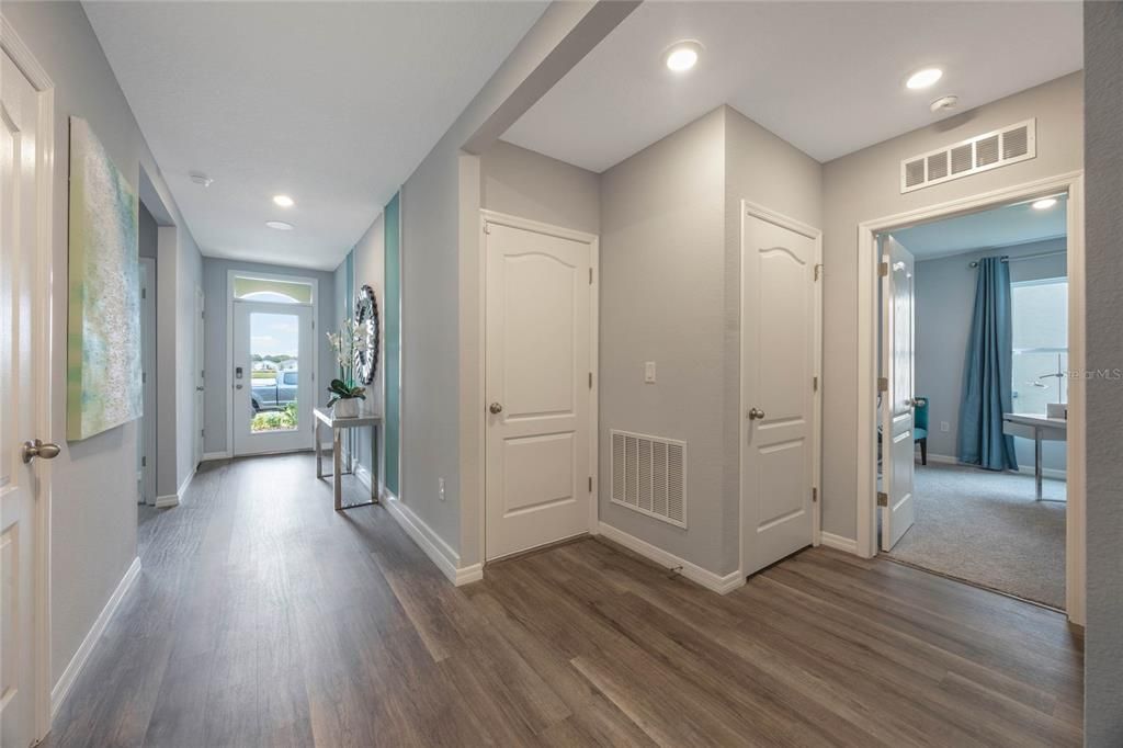 For Sale: $448,990 (4 beds, 2 baths, 1828 Square Feet)