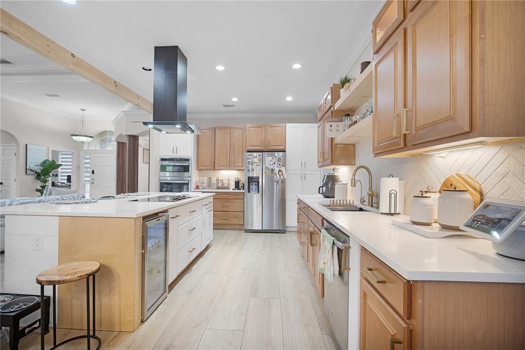 For Rent: $3,550 (4 beds, 3 baths, 2078 Square Feet)