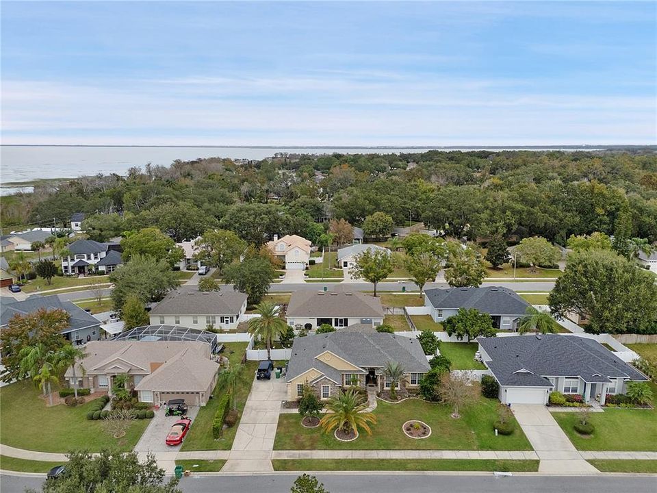 For Rent: $3,550 (4 beds, 3 baths, 2078 Square Feet)