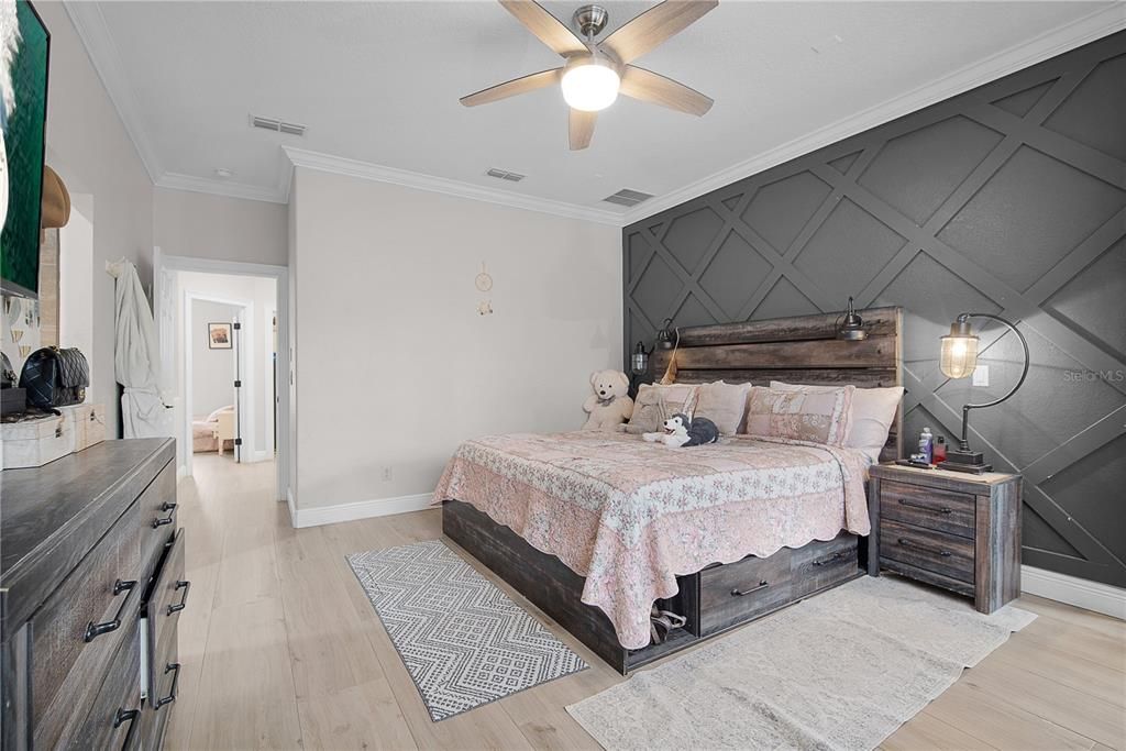 For Rent: $3,550 (4 beds, 3 baths, 2078 Square Feet)