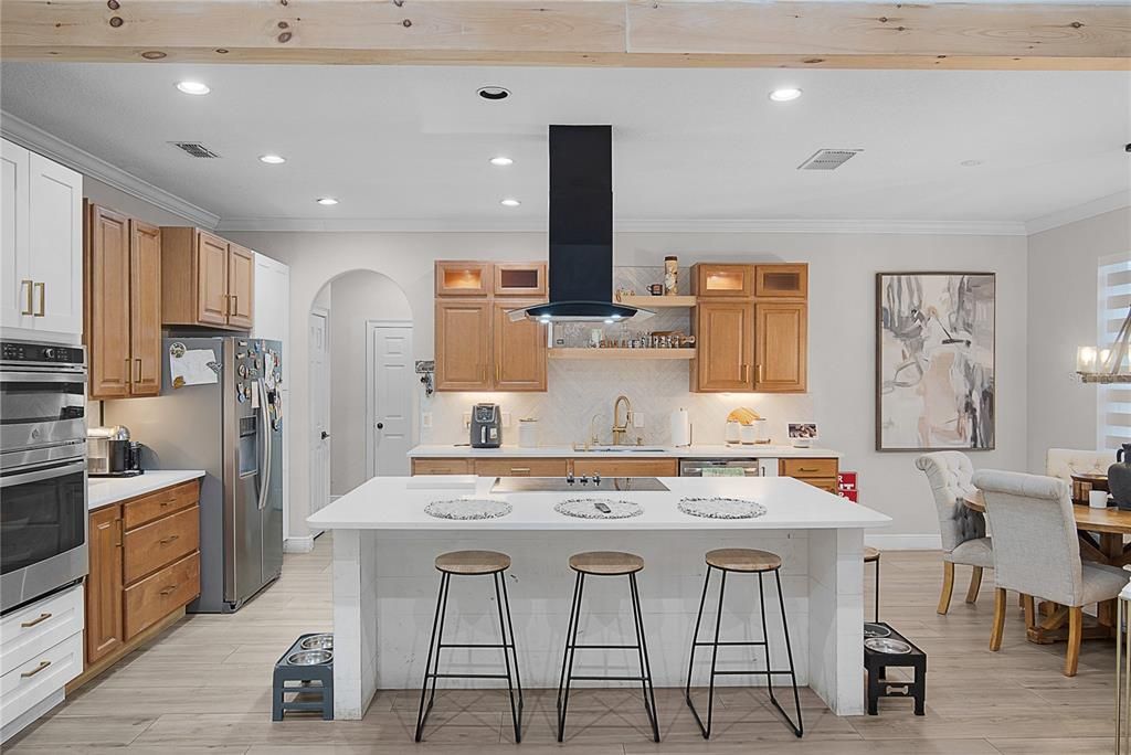 For Rent: $3,550 (4 beds, 3 baths, 2078 Square Feet)