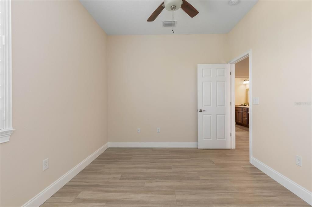 For Sale: $718,000 (4 beds, 2 baths, 2323 Square Feet)