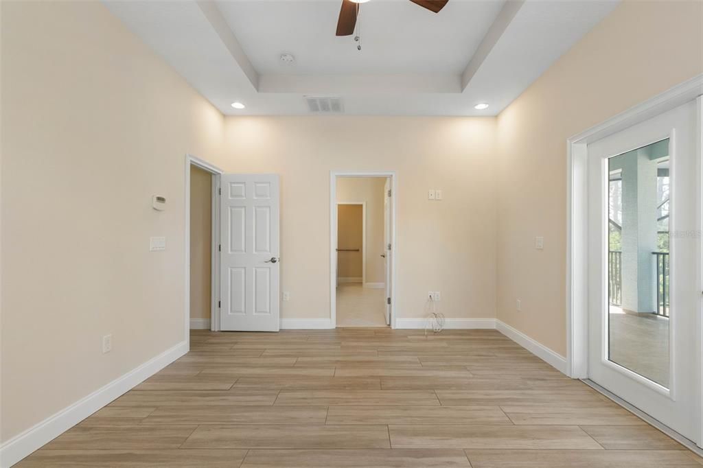 For Sale: $718,000 (4 beds, 2 baths, 2323 Square Feet)