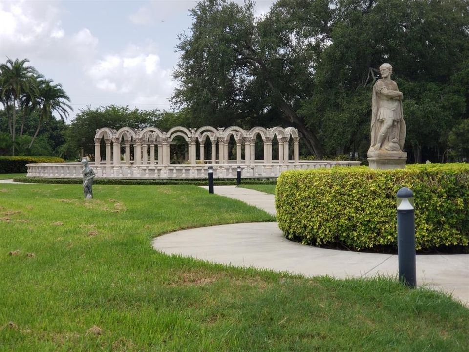 На продажу: $165,000 (2 спален, 2 ванн, 1100 Квадратных фут)