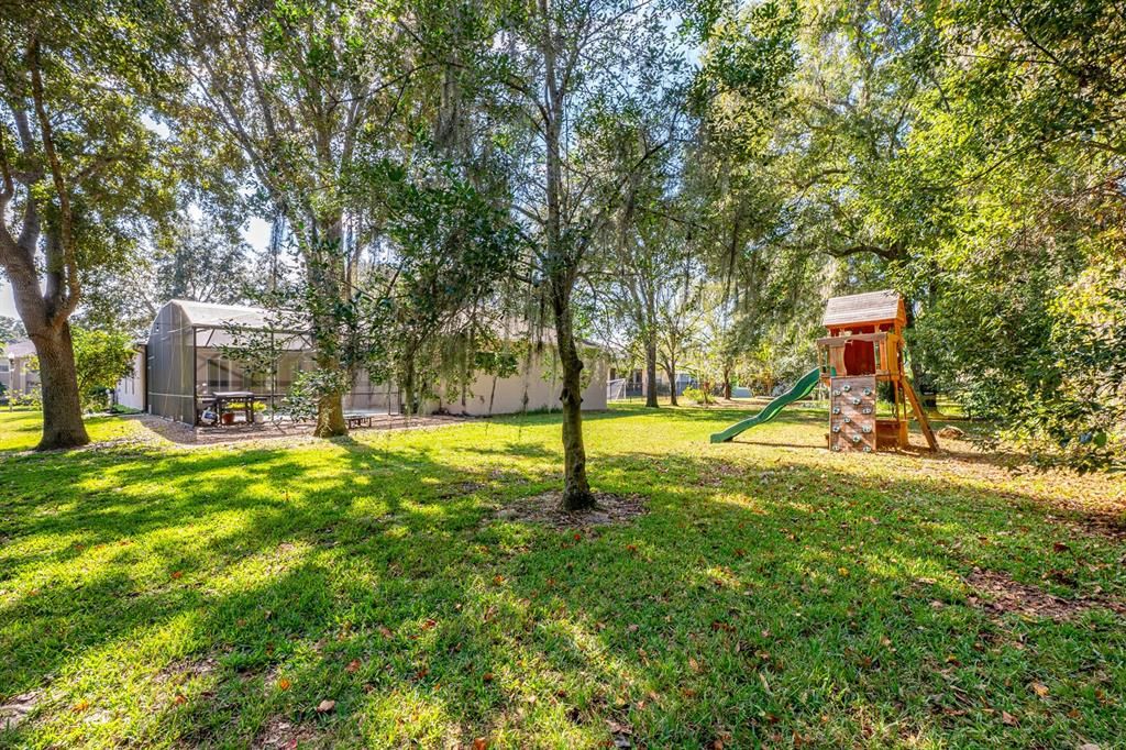 En Venta: $625,000 (4 camas, 3 baños, 3202 Pies cuadrados)