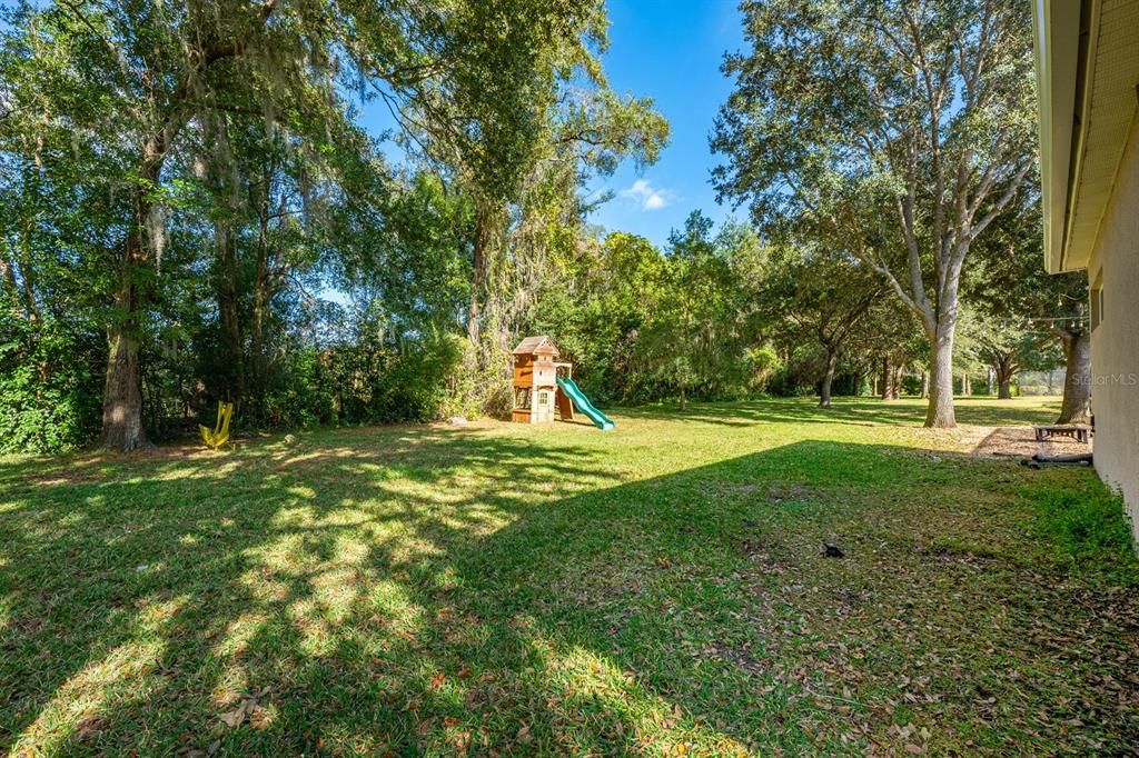 En Venta: $625,000 (4 camas, 3 baños, 3202 Pies cuadrados)