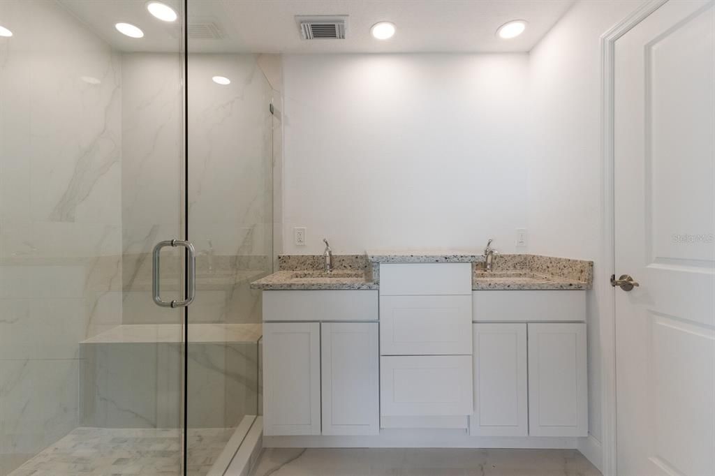 For Sale: $459,000 (4 beds, 3 baths, 1596 Square Feet)