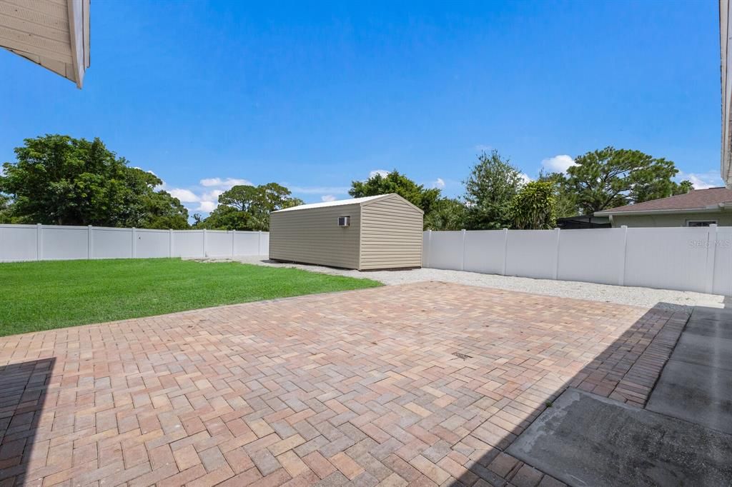 For Sale: $459,000 (4 beds, 3 baths, 1596 Square Feet)