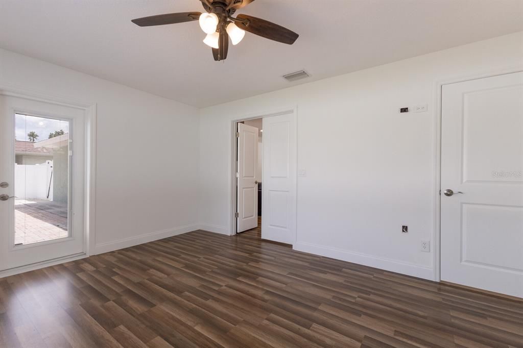 For Sale: $459,000 (4 beds, 3 baths, 1596 Square Feet)