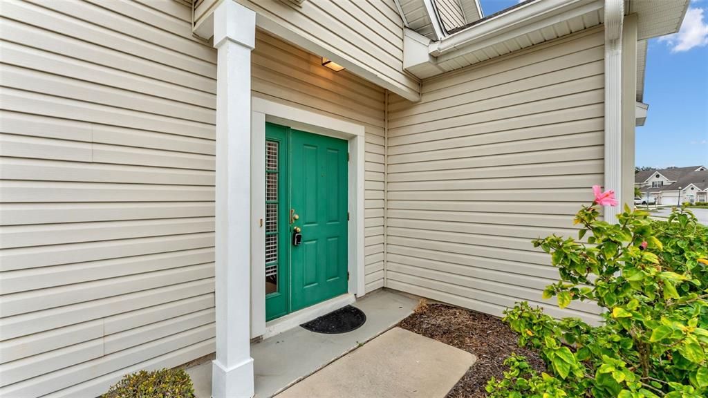 待售: $225,000 (3 贝兹, 2 浴室, 1323 平方英尺)