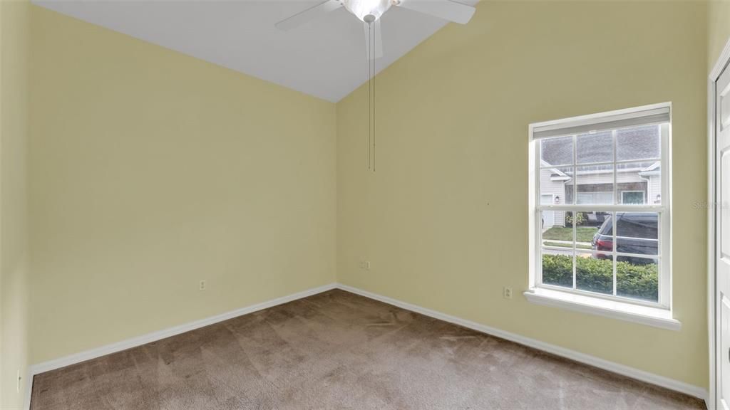 待售: $225,000 (3 贝兹, 2 浴室, 1323 平方英尺)