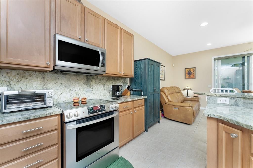 待售: $279,000 (3 贝兹, 2 浴室, 1608 平方英尺)