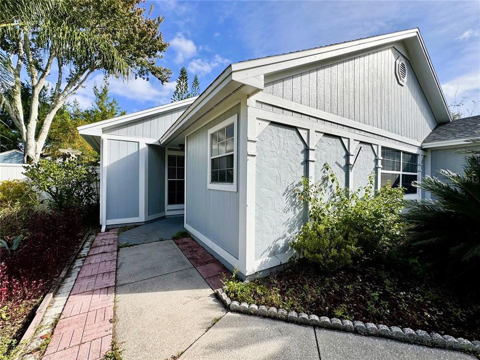 出租: $2,199 (3 贝兹, 2 浴室, 1216 平方英尺)