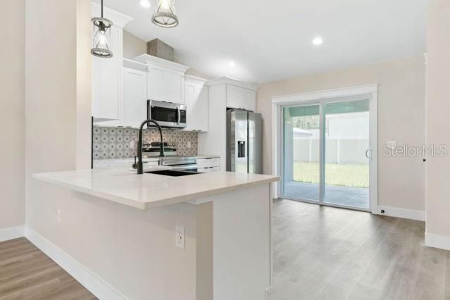 For Rent: $1,750 (3 beds, 2 baths, 1311 Square Feet)