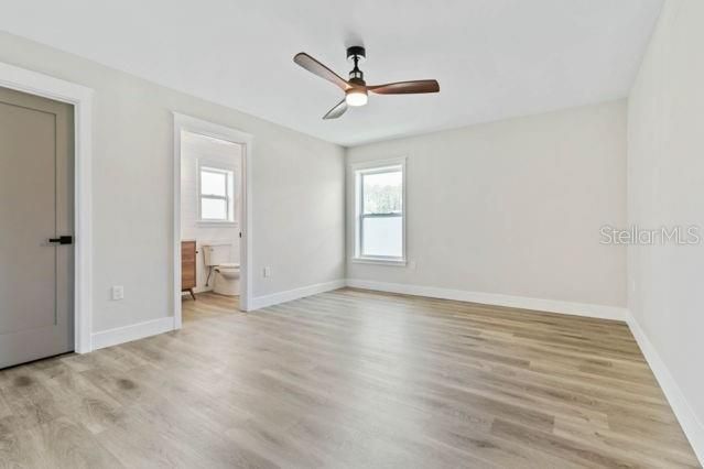 For Rent: $1,750 (3 beds, 2 baths, 1311 Square Feet)