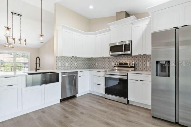 For Rent: $1,750 (3 beds, 2 baths, 1311 Square Feet)