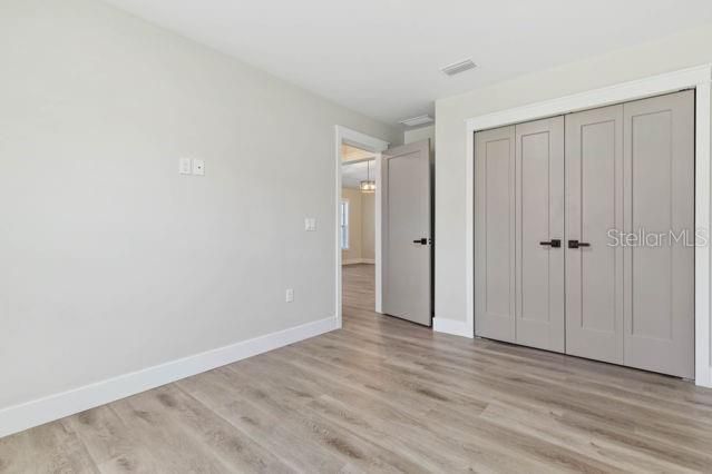 For Rent: $1,750 (3 beds, 2 baths, 1311 Square Feet)