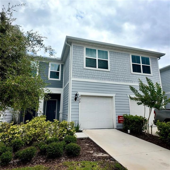 For Sale: $370,000 (3 beds, 2 baths, 1683 Square Feet)