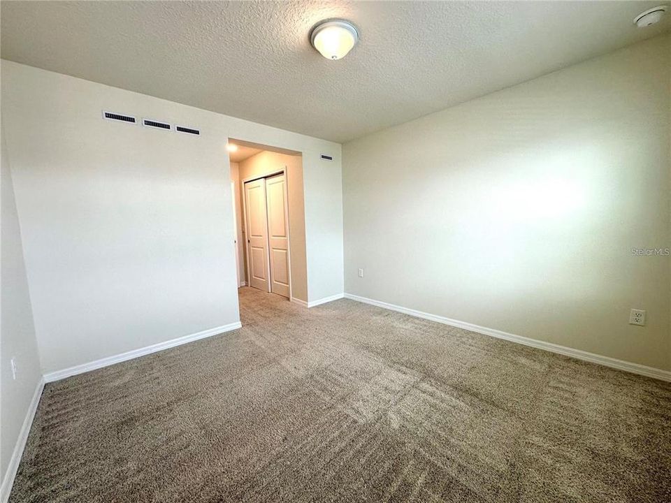 For Sale: $370,000 (3 beds, 2 baths, 1683 Square Feet)