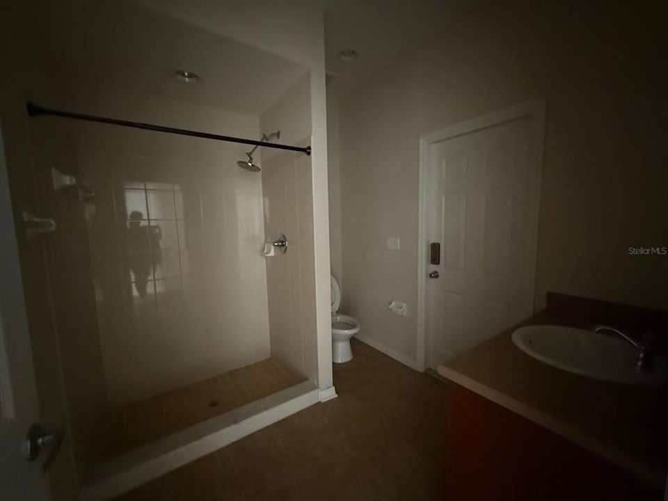 En Venta: $445,000 (5 camas, 3 baños, 2908 Pies cuadrados)