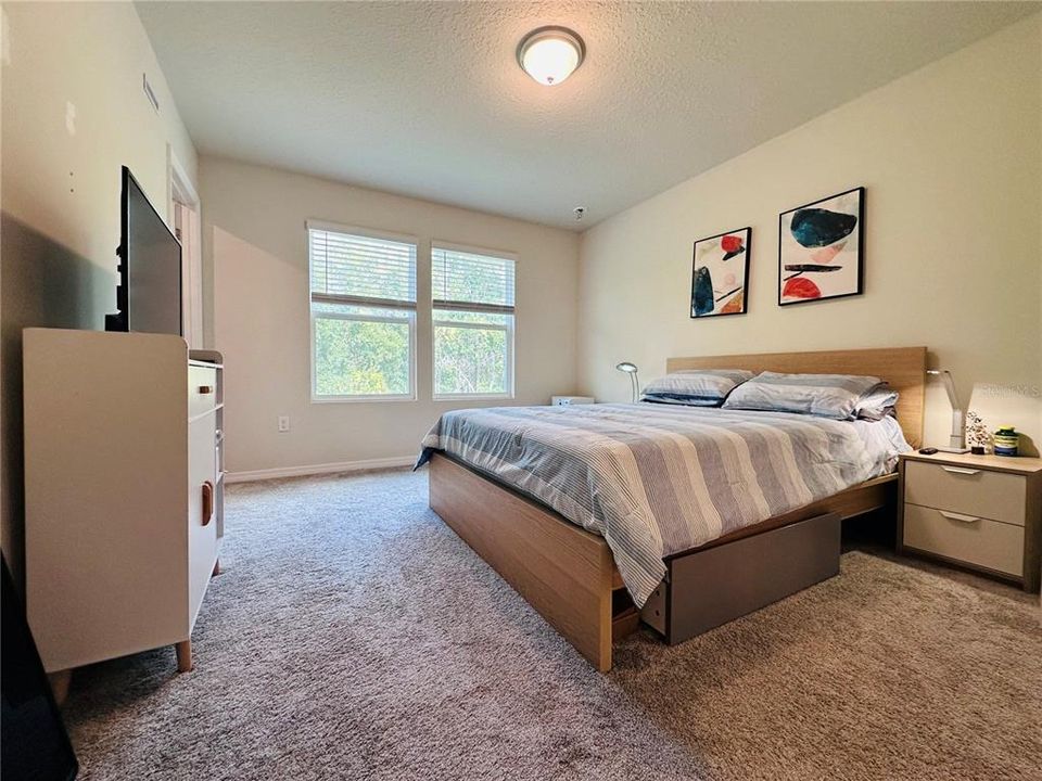 For Sale: $365,900 (3 beds, 2 baths, 1683 Square Feet)