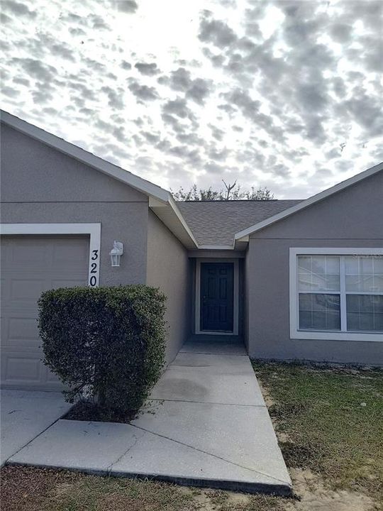 For Rent: $1,750 (3 beds, 2 baths, 1551 Square Feet)