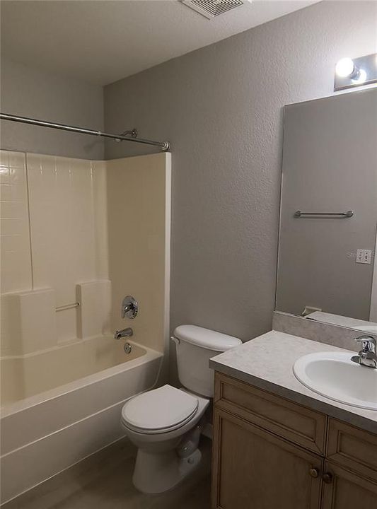 For Rent: $1,750 (3 beds, 2 baths, 1551 Square Feet)