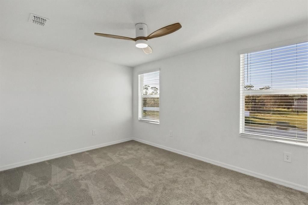 For Rent: $2,250 (3 beds, 2 baths, 1352 Square Feet)