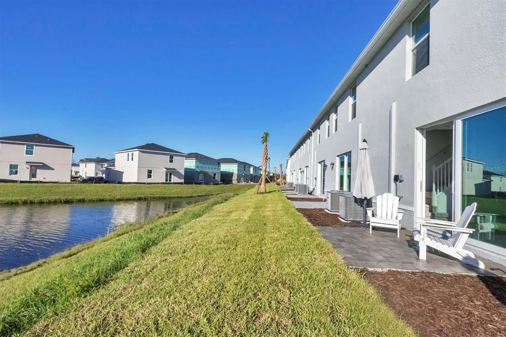 For Rent: $2,250 (3 beds, 2 baths, 1352 Square Feet)