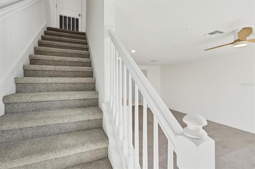 For Rent: $2,250 (3 beds, 2 baths, 1352 Square Feet)