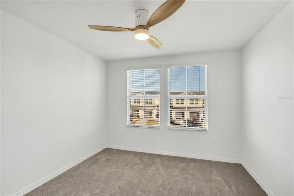 For Rent: $2,250 (3 beds, 2 baths, 1352 Square Feet)