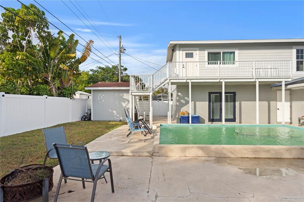 For Sale: $669,900 (4 beds, 3 baths, 1776 Square Feet)