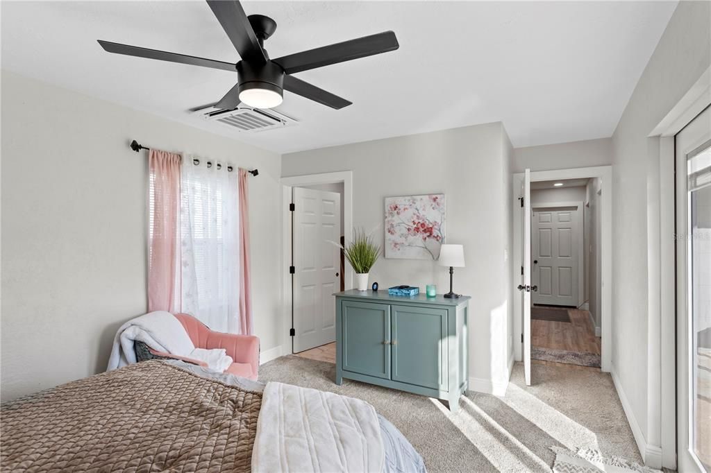 For Sale: $669,900 (4 beds, 3 baths, 1776 Square Feet)