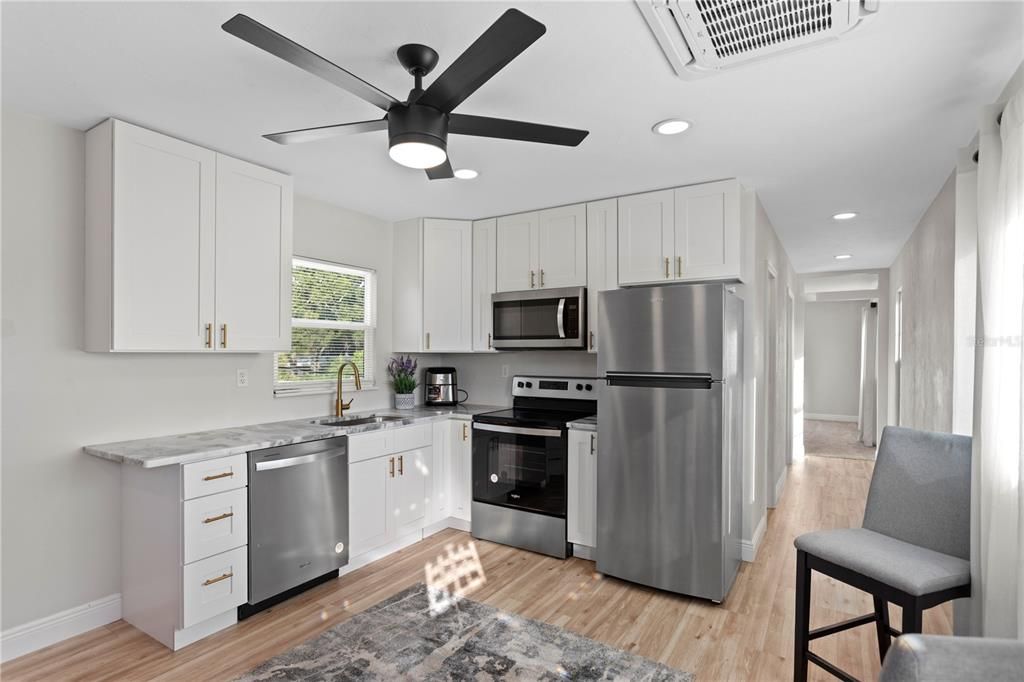 For Sale: $669,900 (4 beds, 3 baths, 1776 Square Feet)