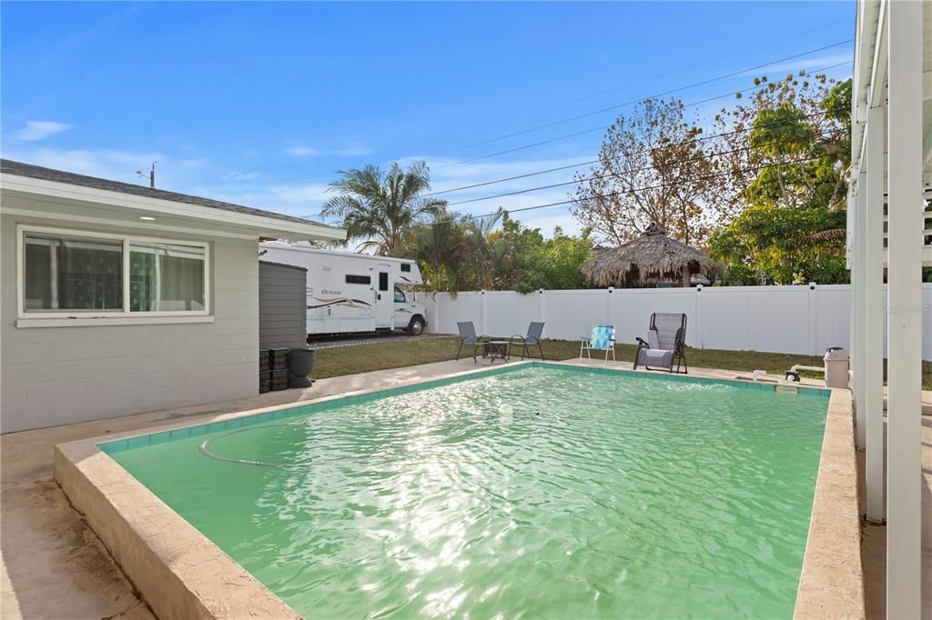 For Sale: $669,900 (4 beds, 3 baths, 1776 Square Feet)