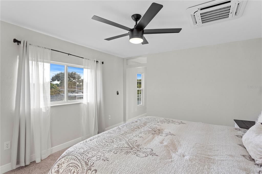 For Sale: $669,900 (4 beds, 3 baths, 1776 Square Feet)