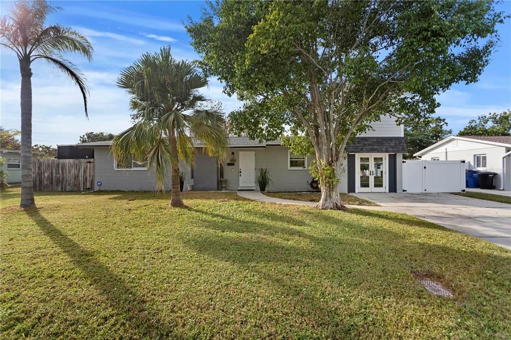 For Sale: $669,900 (4 beds, 3 baths, 1776 Square Feet)