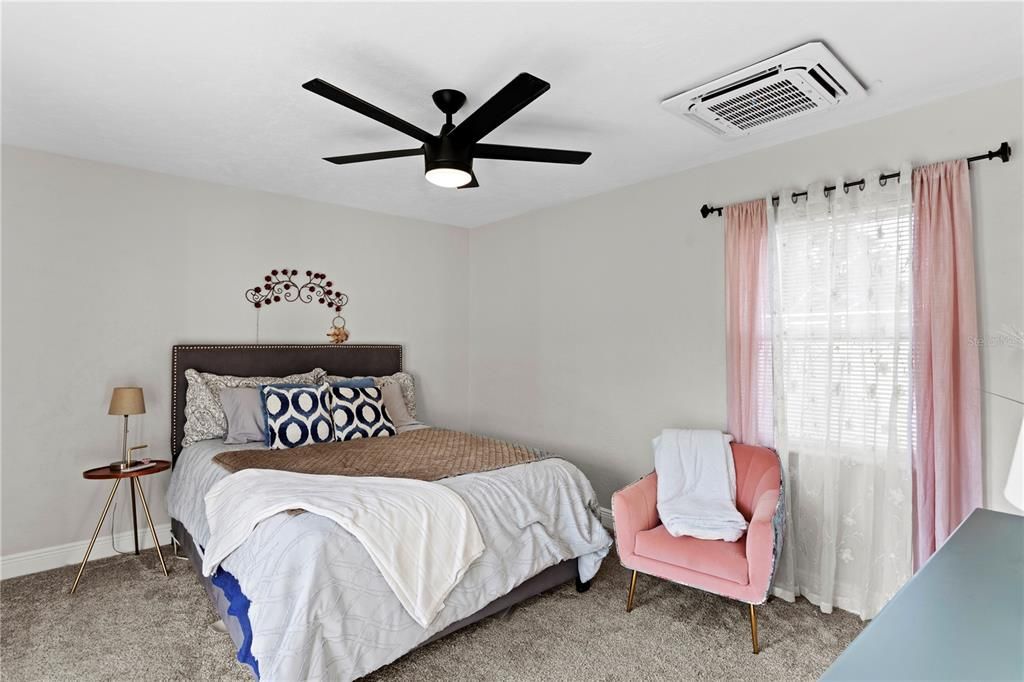 For Sale: $669,900 (4 beds, 3 baths, 1776 Square Feet)