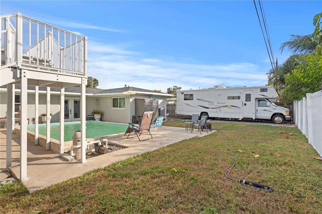 For Sale: $669,900 (4 beds, 3 baths, 1776 Square Feet)