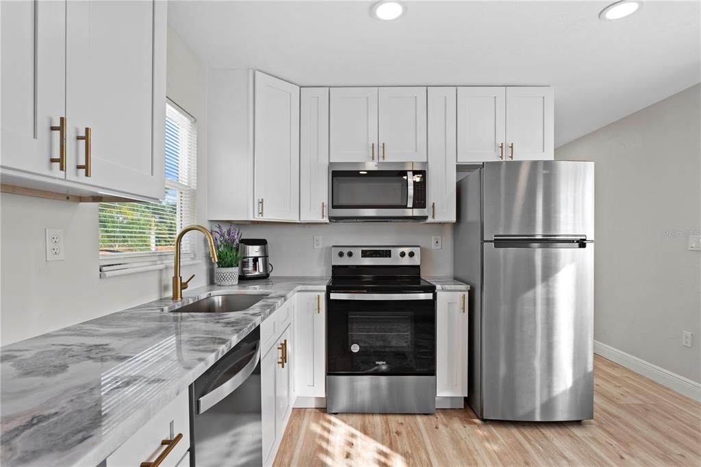 For Sale: $669,900 (4 beds, 3 baths, 1776 Square Feet)