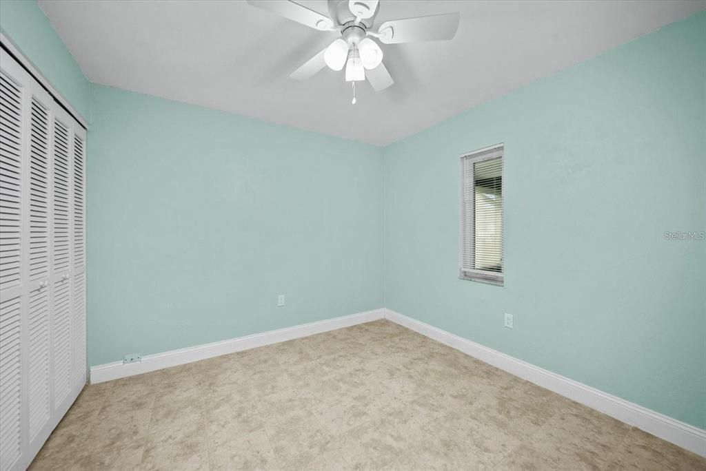 待售: $395,000 (2 贝兹, 2 浴室, 904 平方英尺)