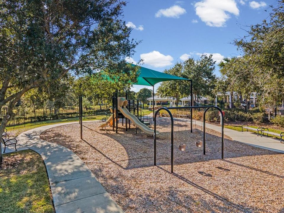 На продажу: $390,000 (5 спален, 3 ванн, 2507 Квадратных фут)