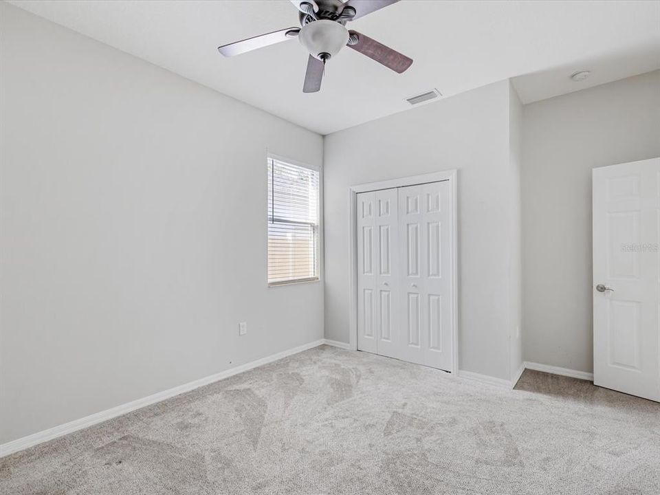 На продажу: $390,000 (5 спален, 3 ванн, 2507 Квадратных фут)