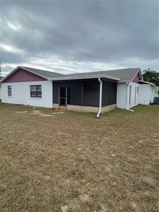 En Venta: $270,000 (3 camas, 2 baños, 1466 Pies cuadrados)