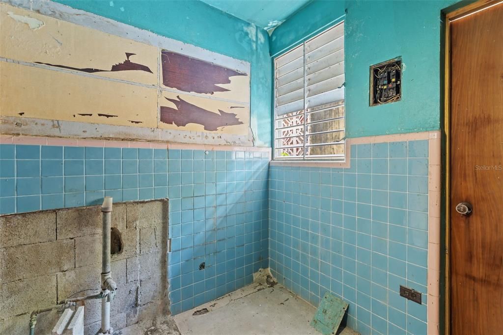 En Venta: $160,000 (0 camas, 0 baños, 1586 Pies cuadrados)