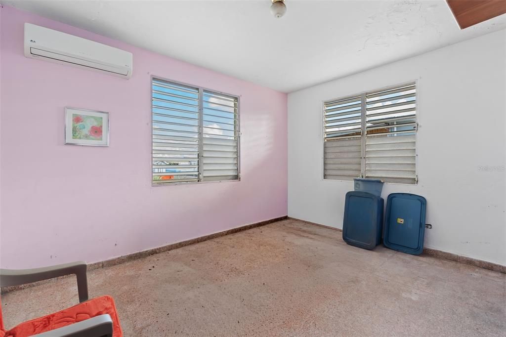 En Venta: $160,000 (0 camas, 0 baños, 1586 Pies cuadrados)